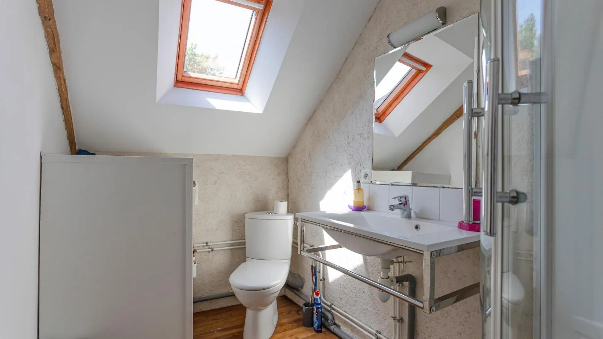 Petit Gite Confortable Dans Village Noyalo 0*,  法国