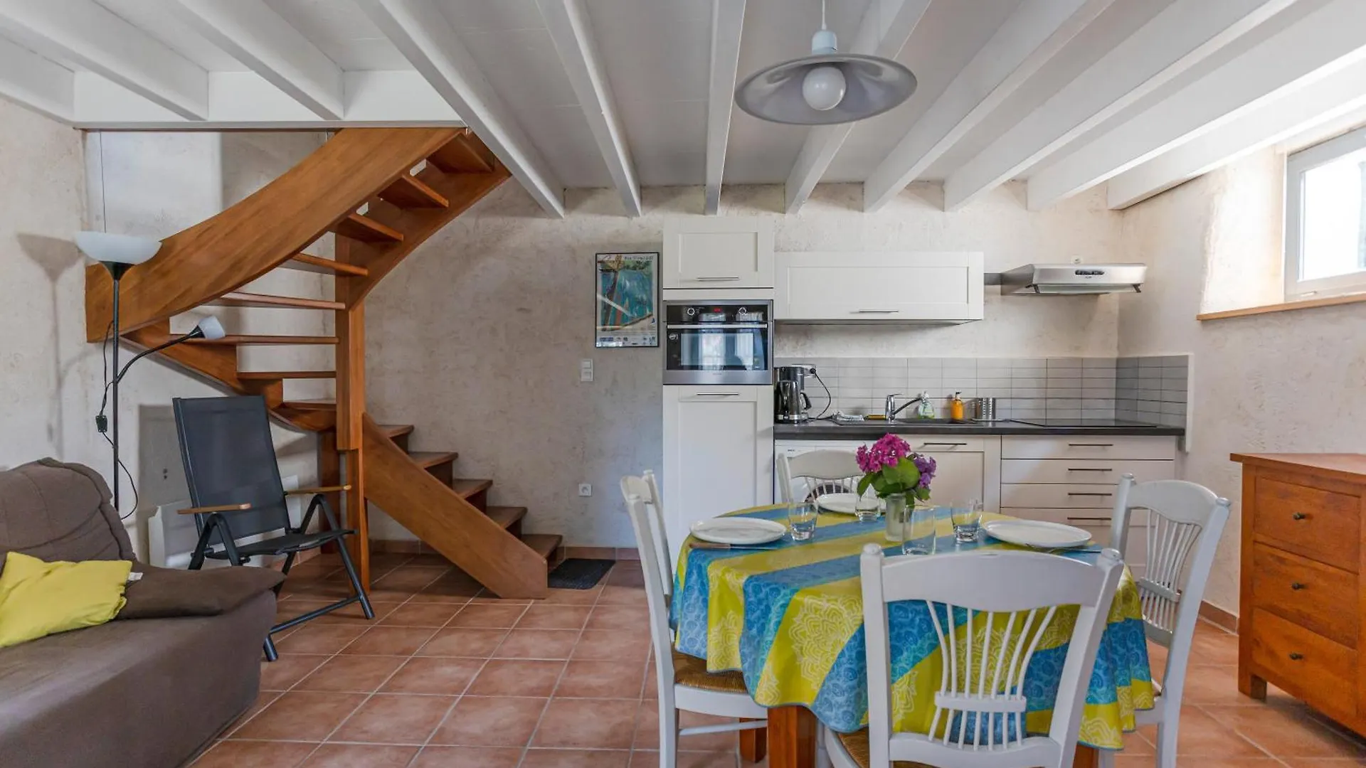 Petit Gite Confortable Dans Village Noyalo 公寓