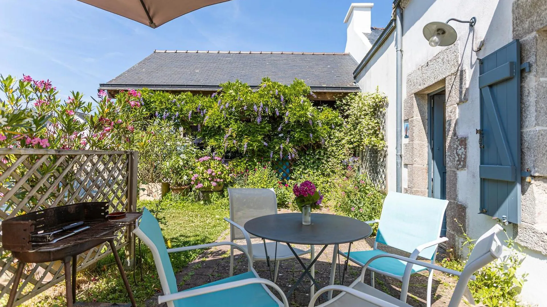 Petit Gite Confortable Dans Village Noyalo 公寓